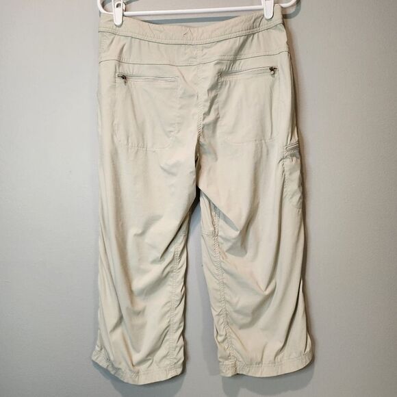 L.L. Bean Women's Flat Front Cropped Capri Pants Size 8 - Picture 2 of 7
